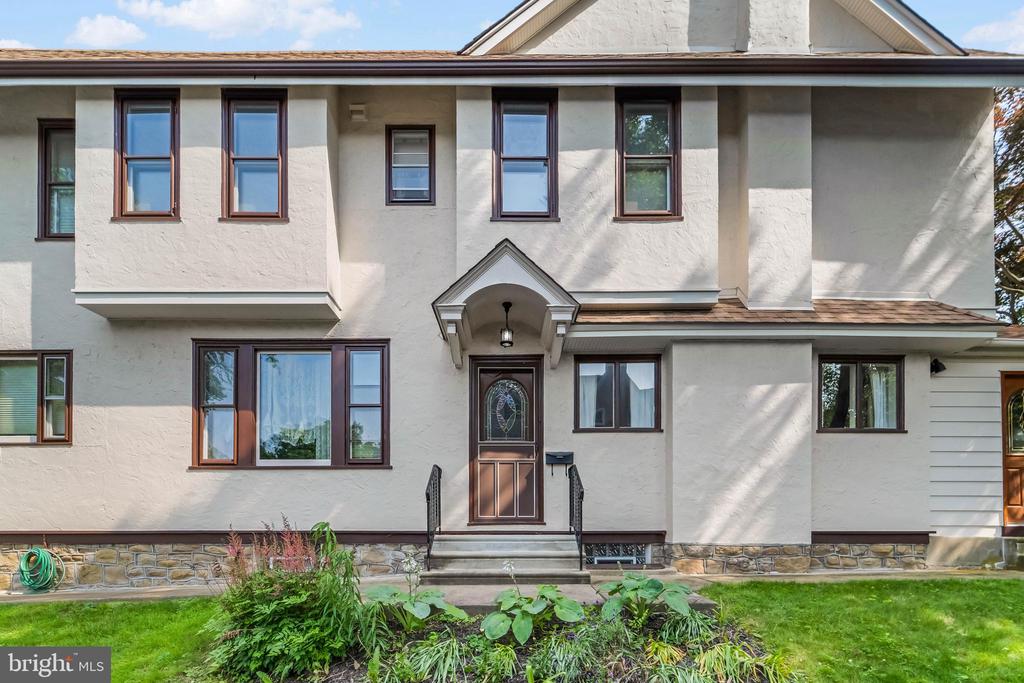 502 ELM AVENUE