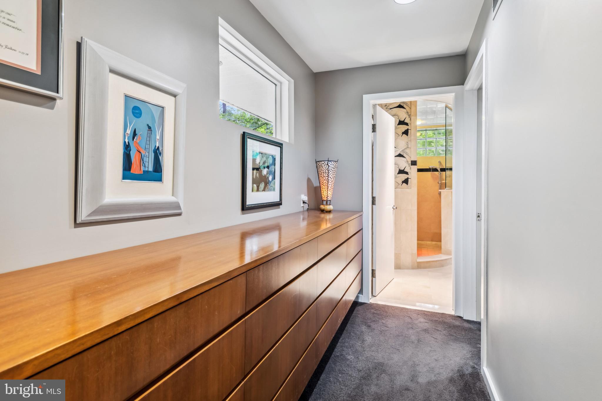 906 FROG HOLLOW TERRACE