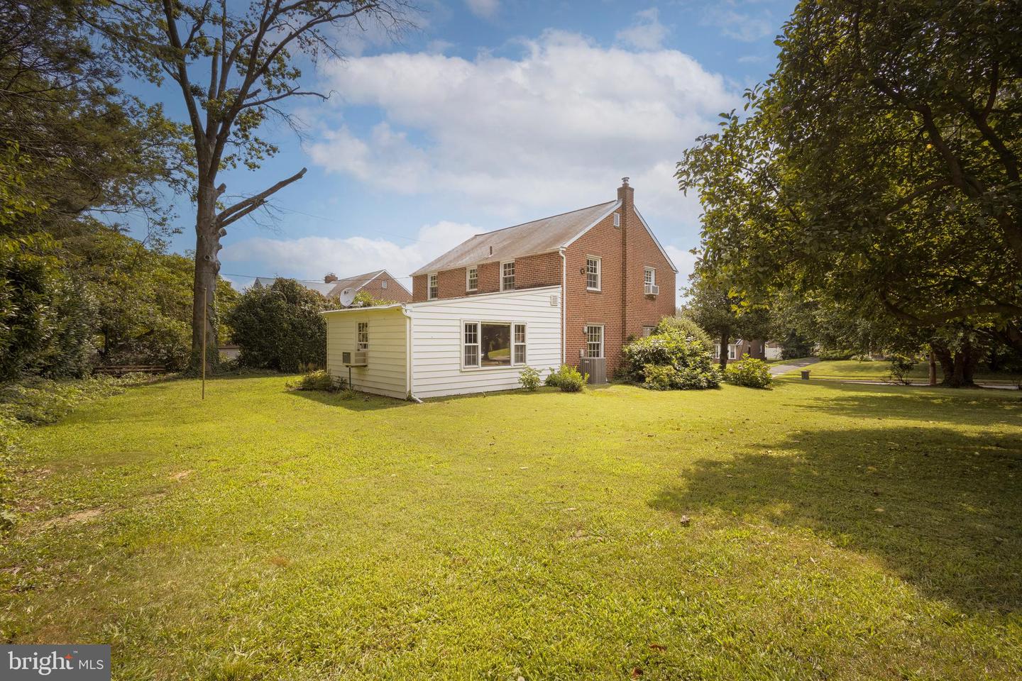 7634 Brookfield Rd