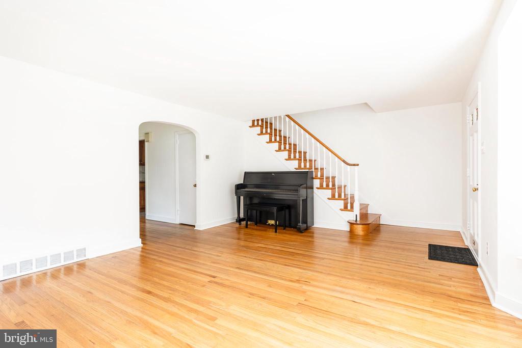 7634 Brookfield Rd
