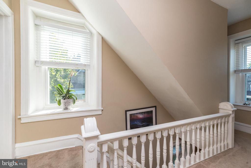 401 HIGHLAND AVENUE
