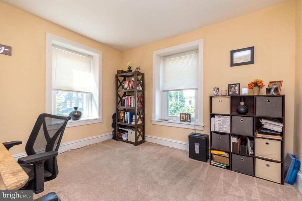 401 HIGHLAND AVENUE