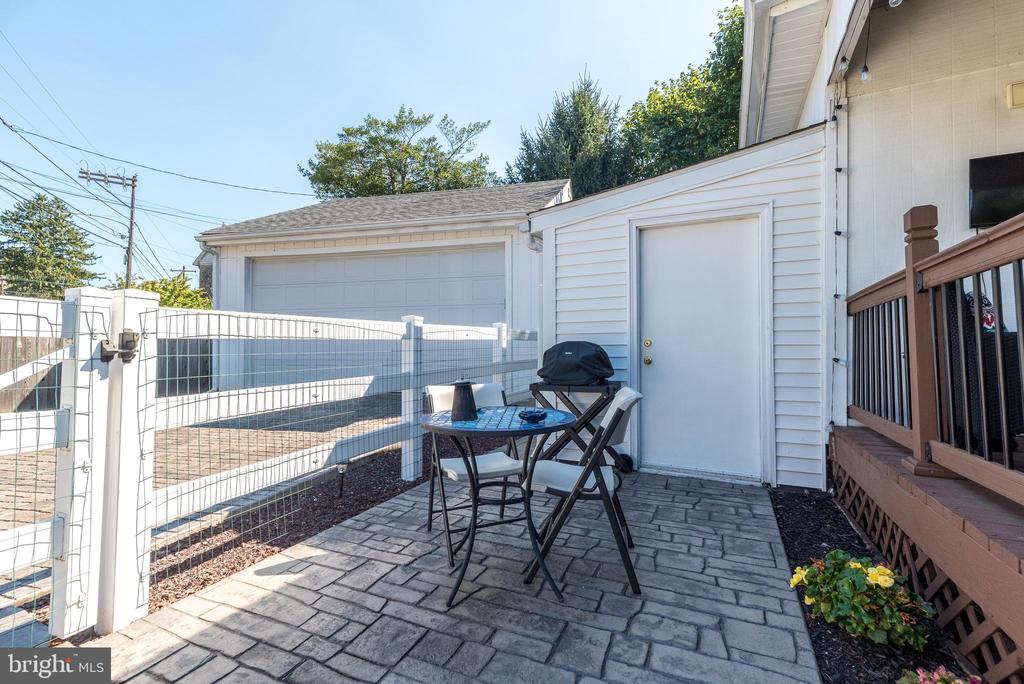 401 HIGHLAND AVENUE