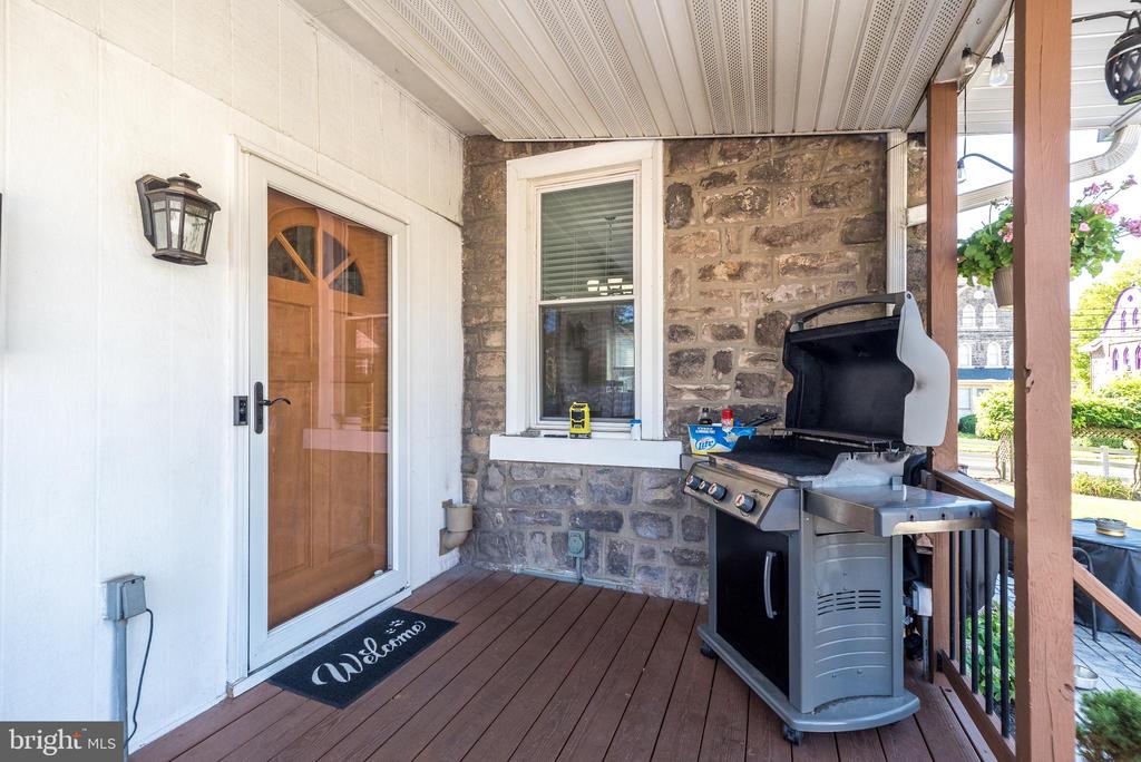 401 HIGHLAND AVENUE