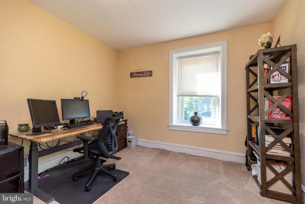 401 HIGHLAND AVENUE