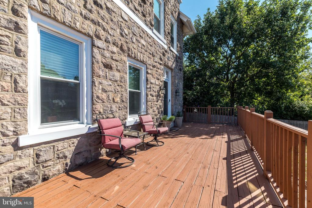 401 HIGHLAND AVENUE