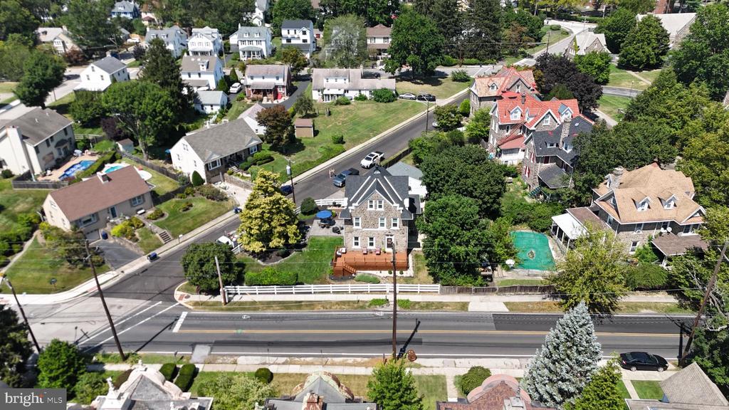 401 HIGHLAND AVENUE