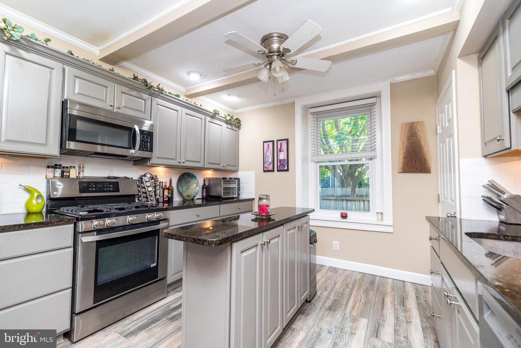 401 HIGHLAND AVENUE