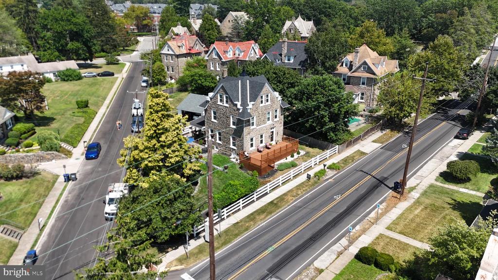401 HIGHLAND AVENUE