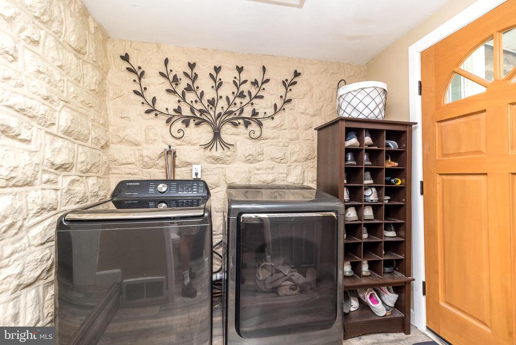 401 HIGHLAND AVENUE