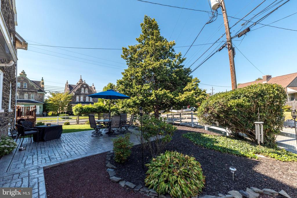 401 HIGHLAND AVENUE