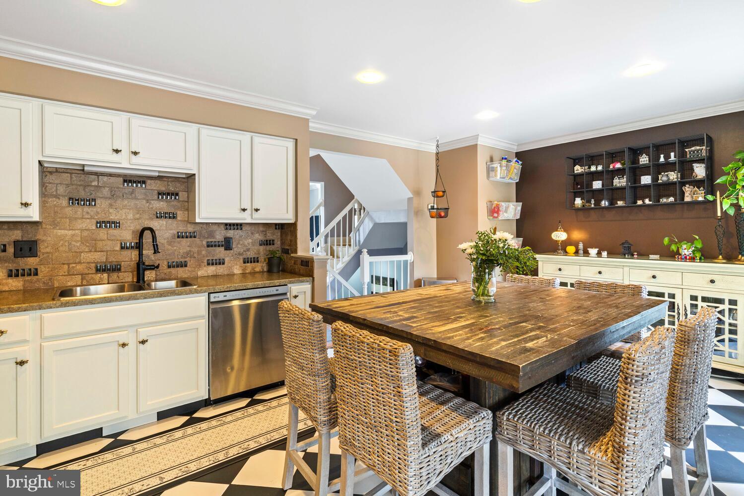 501 JOSHUA COURT