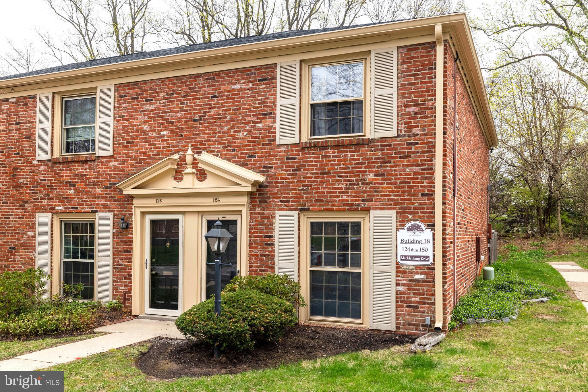 124 MACKLENBURG DRIVE