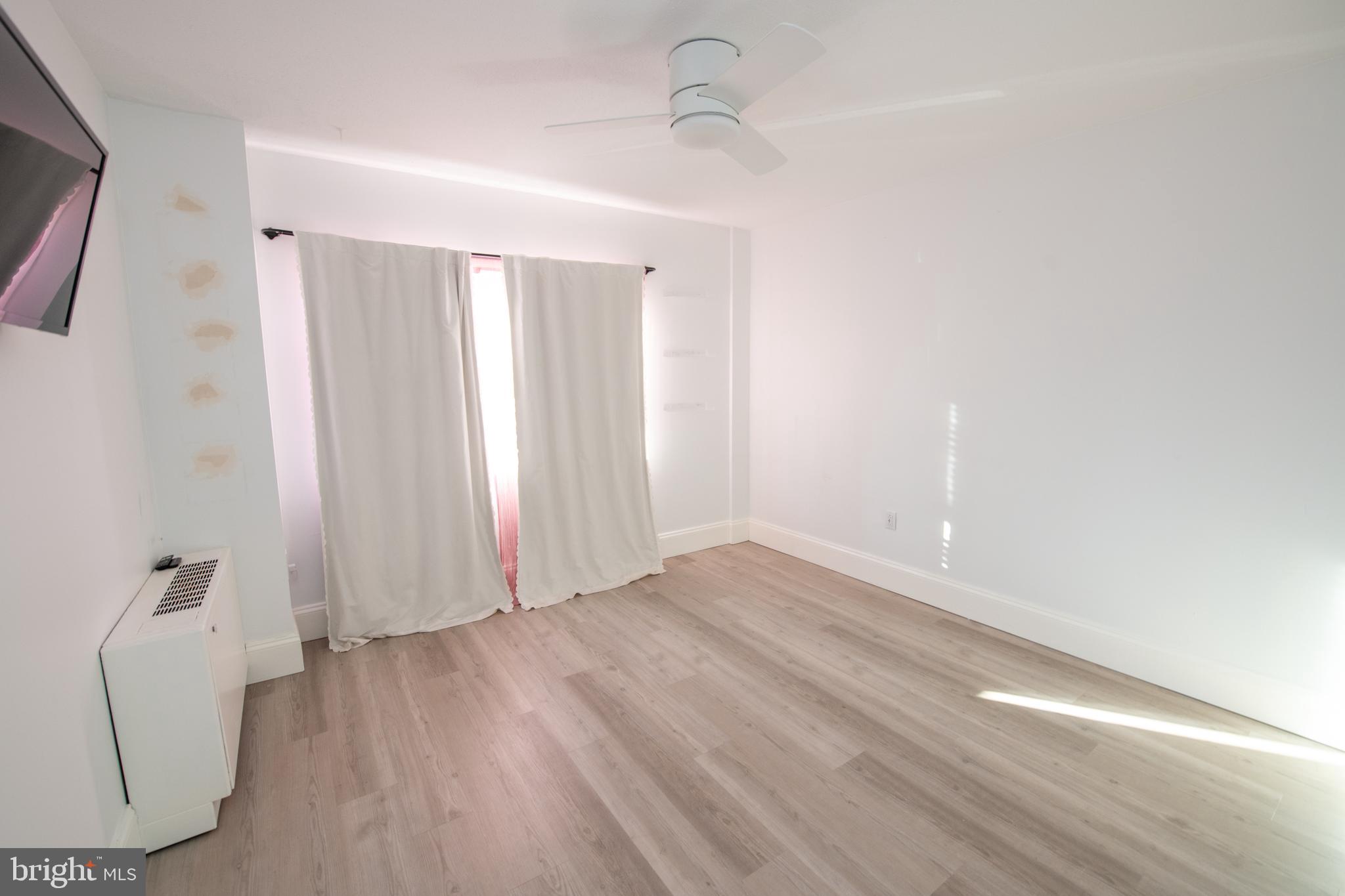 100 WEST AVENUE 206-S