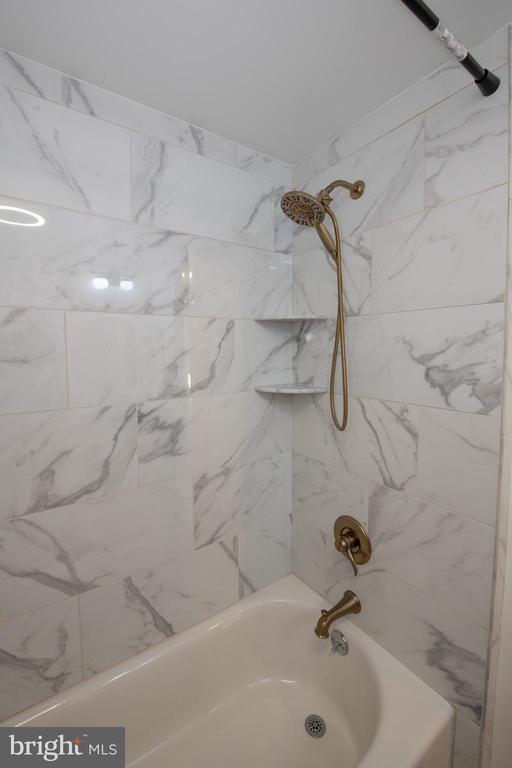 100 WEST AVENUE 206-S