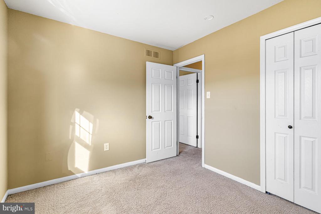 515 N YORK ROAD 1C