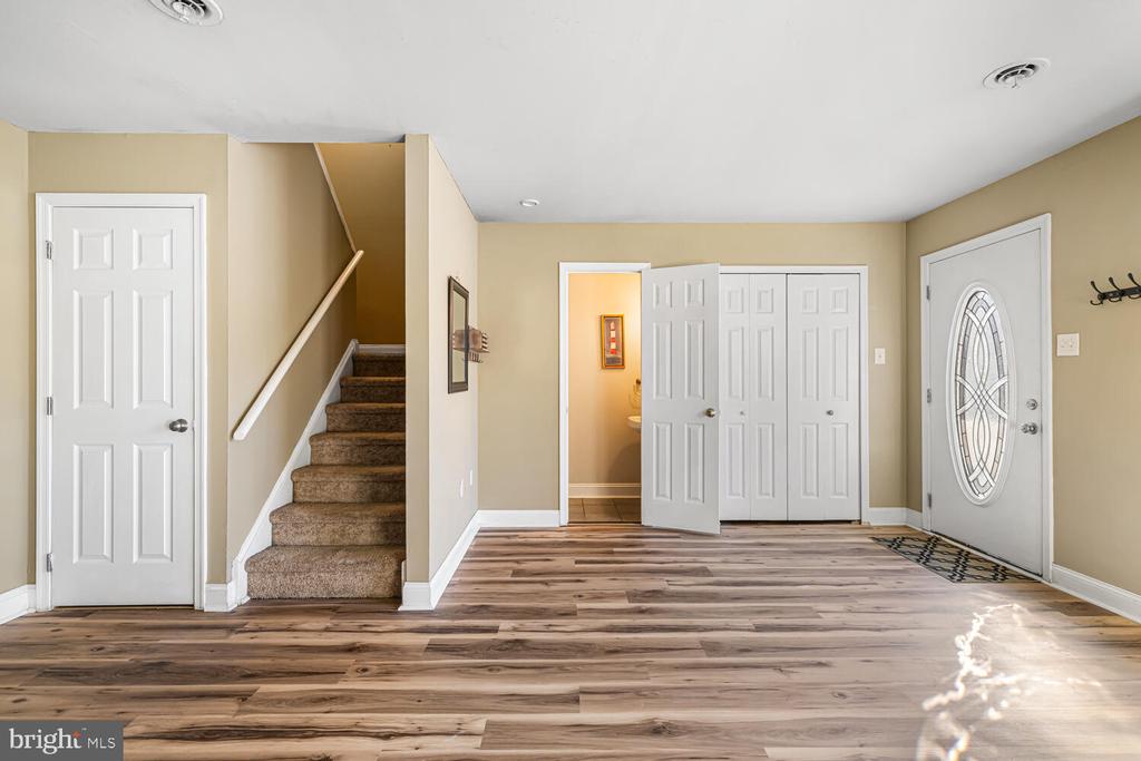 515 N YORK ROAD 1C