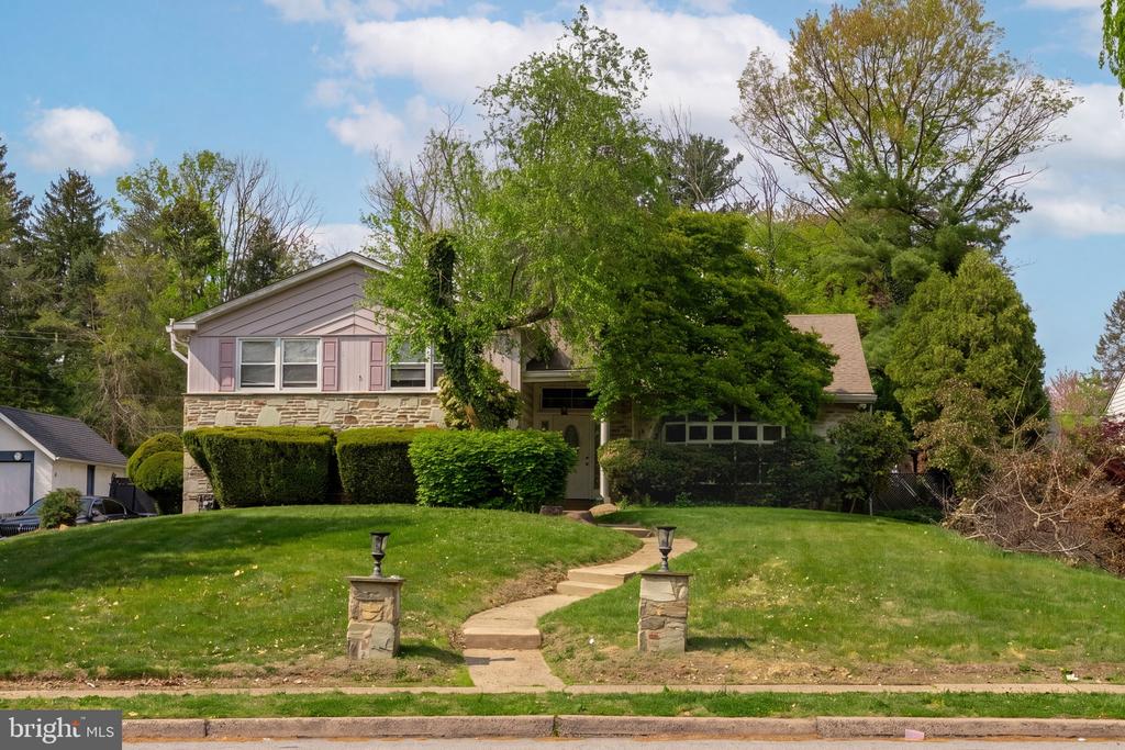 7516 OAK LANE ROAD