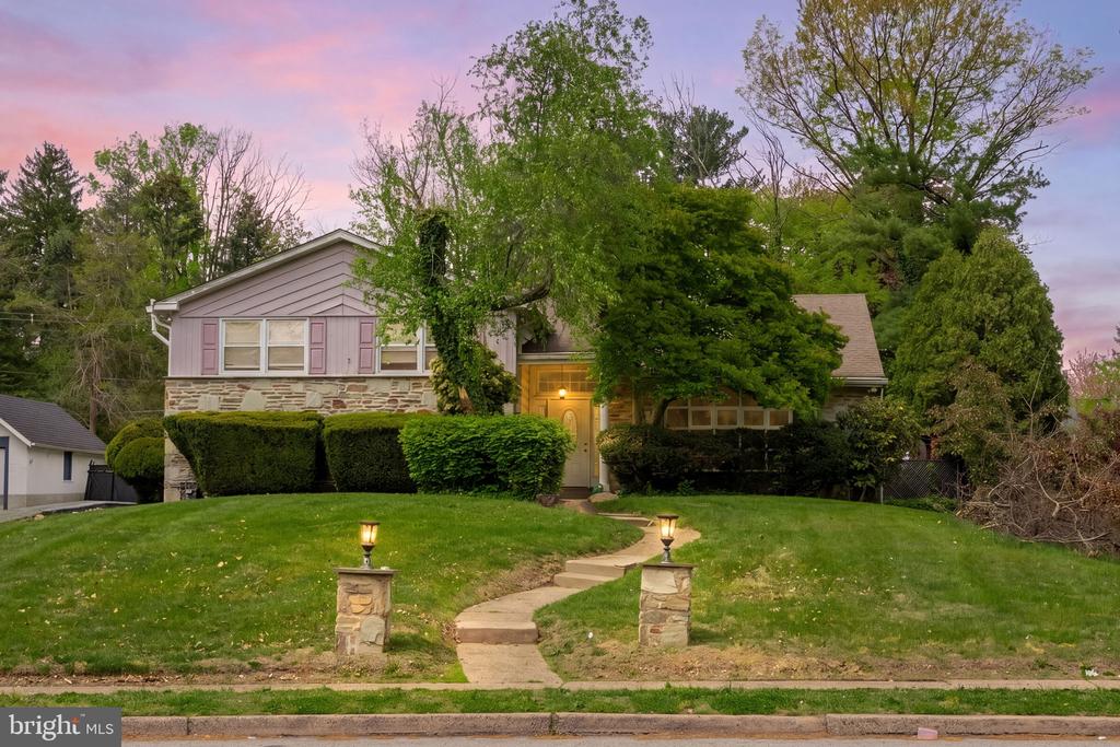 7516 OAK LANE ROAD