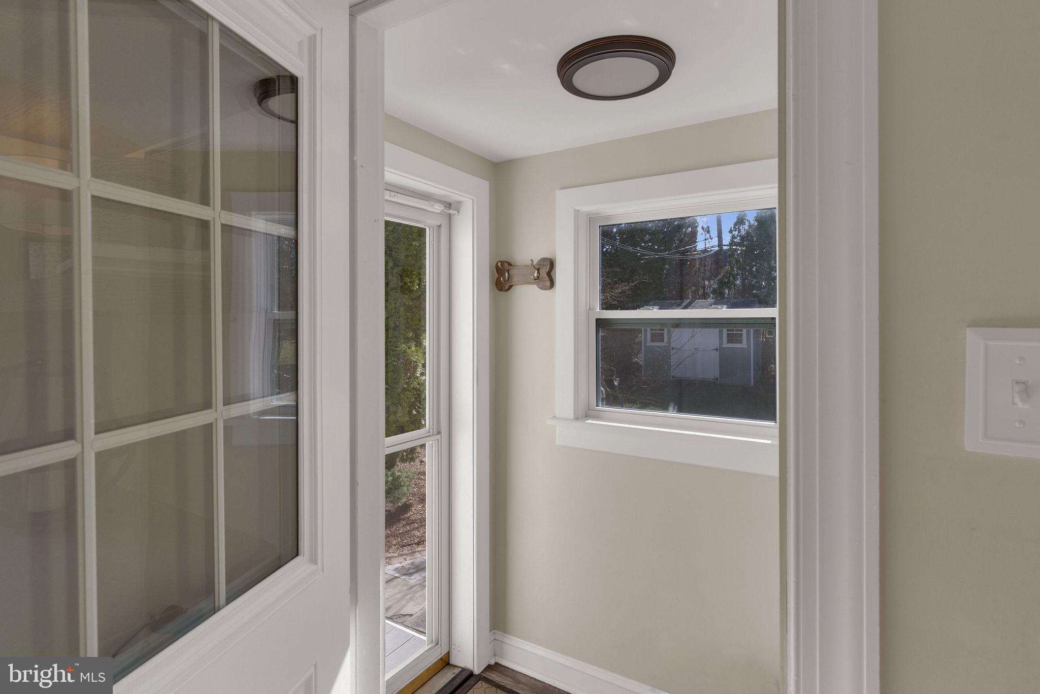 316 E MOUNT PLEASANT AVENUE