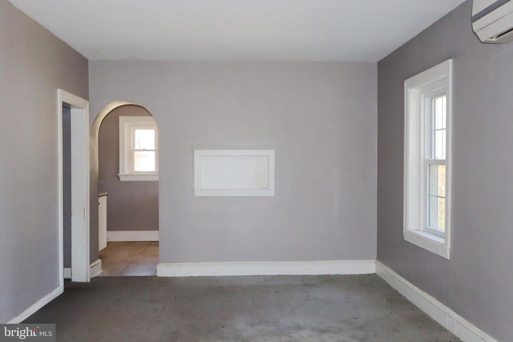 212 OSCEOLA AVENUE