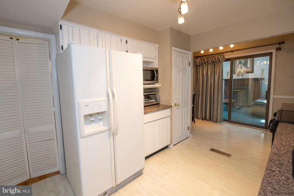 911 THORNTON ROAD