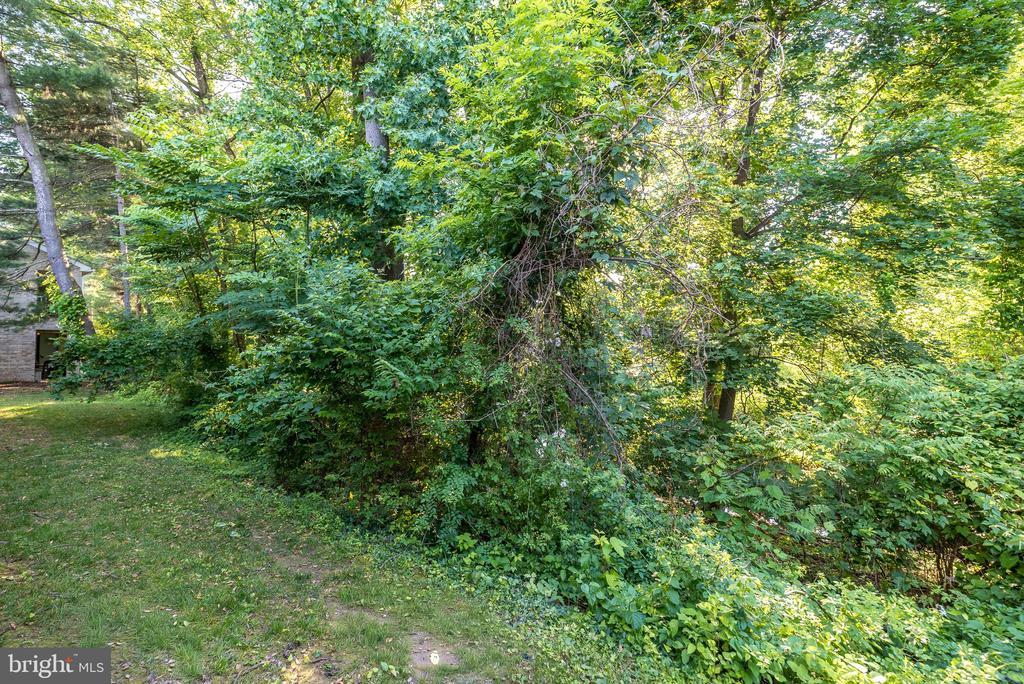 1003 VALLEY GLEN ROAD Unit: 236