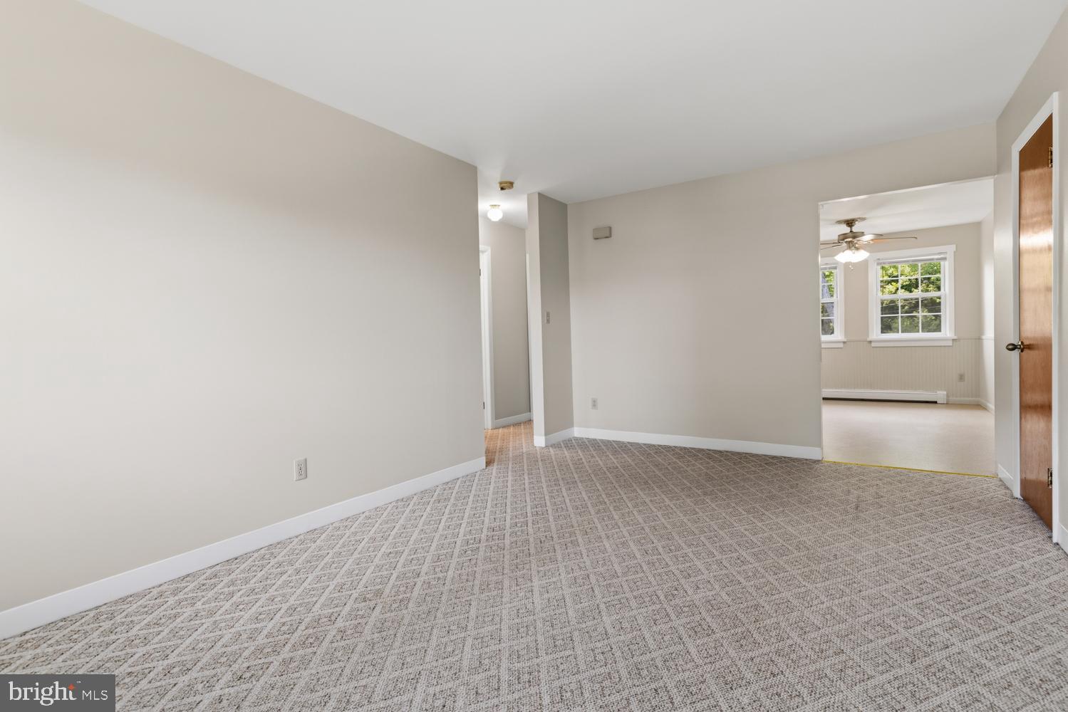 429 EDGEMONT AVENUE 3