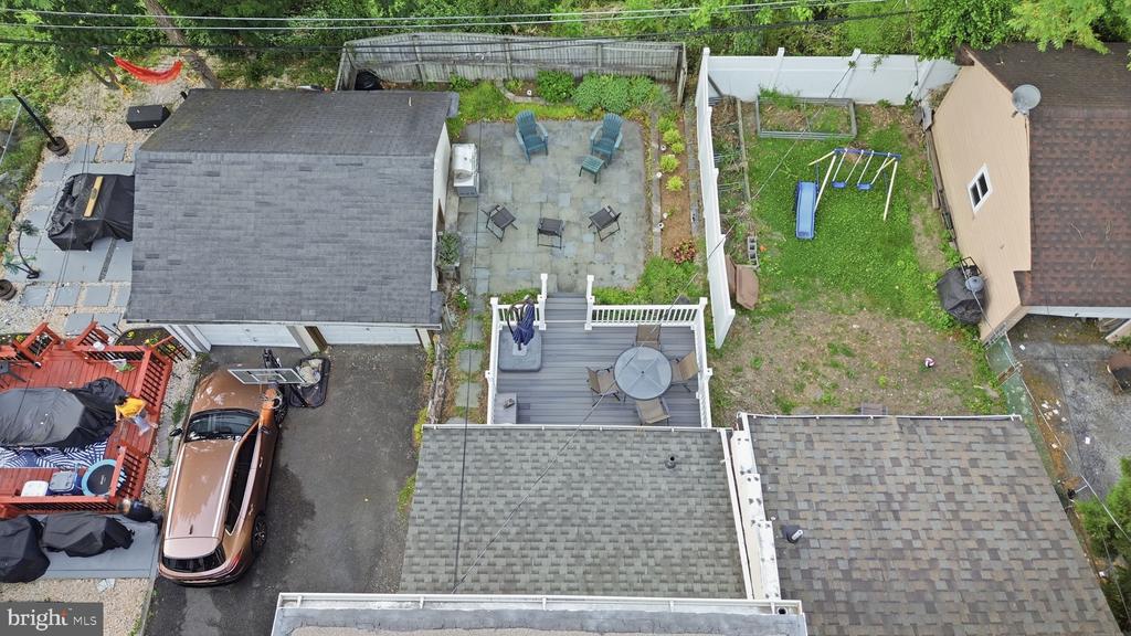 843 ELKINS AVENUE