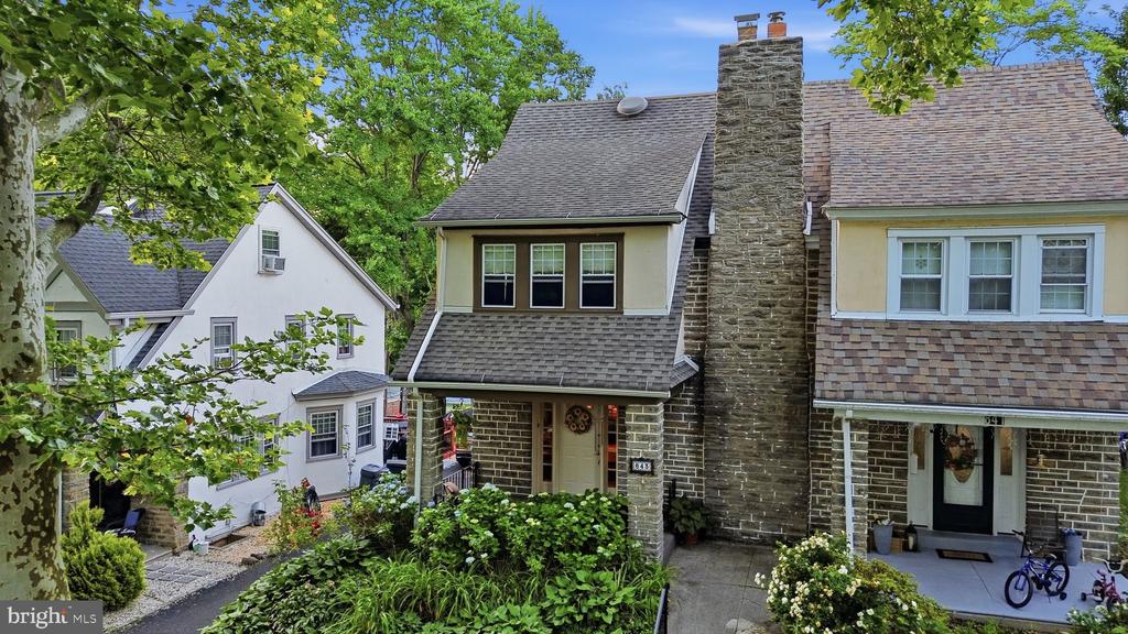 843 ELKINS AVENUE