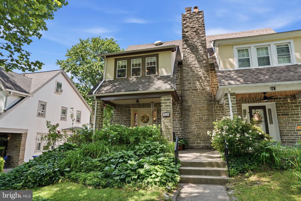 843 ELKINS AVENUE