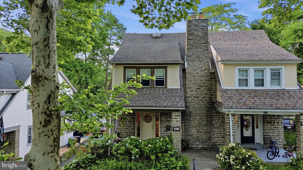 843 ELKINS AVENUE