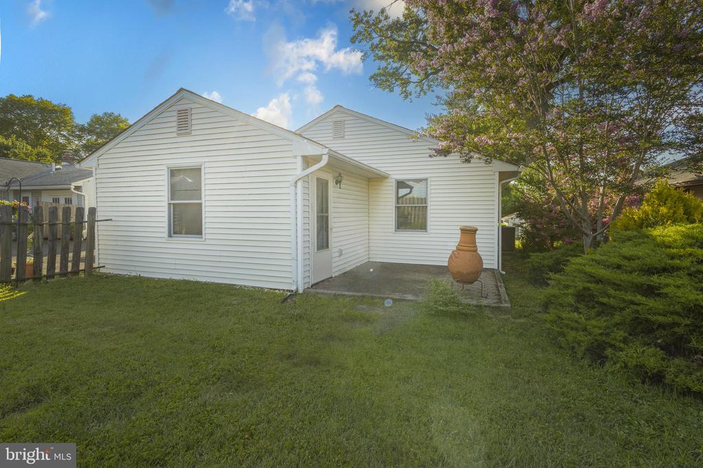 31 WYNDMOOR DRIVE