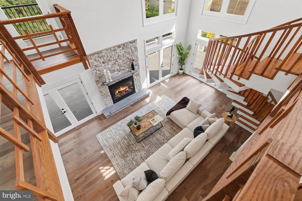 8107 GLADSTONE ROAD