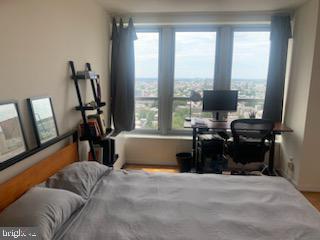 224-30 W Rittenhouse Sq #1809