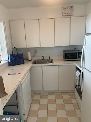 224-30 W Rittenhouse Sq #1809