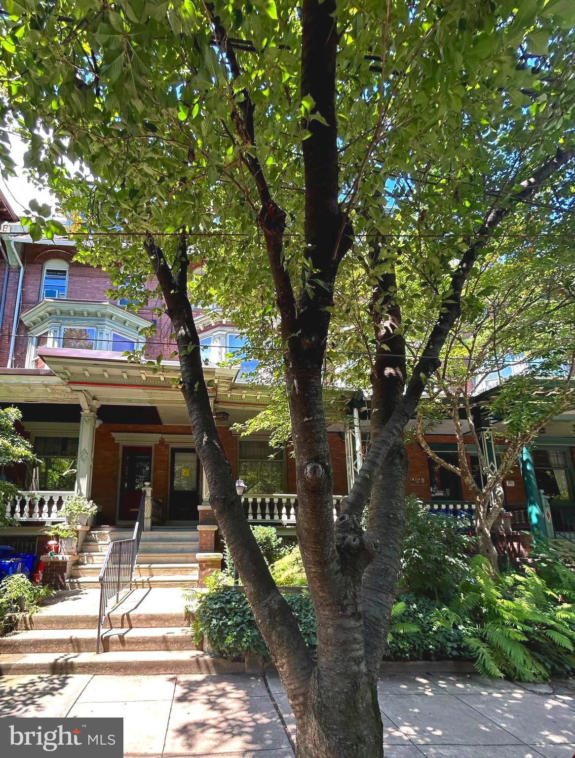 256 S Farragut St