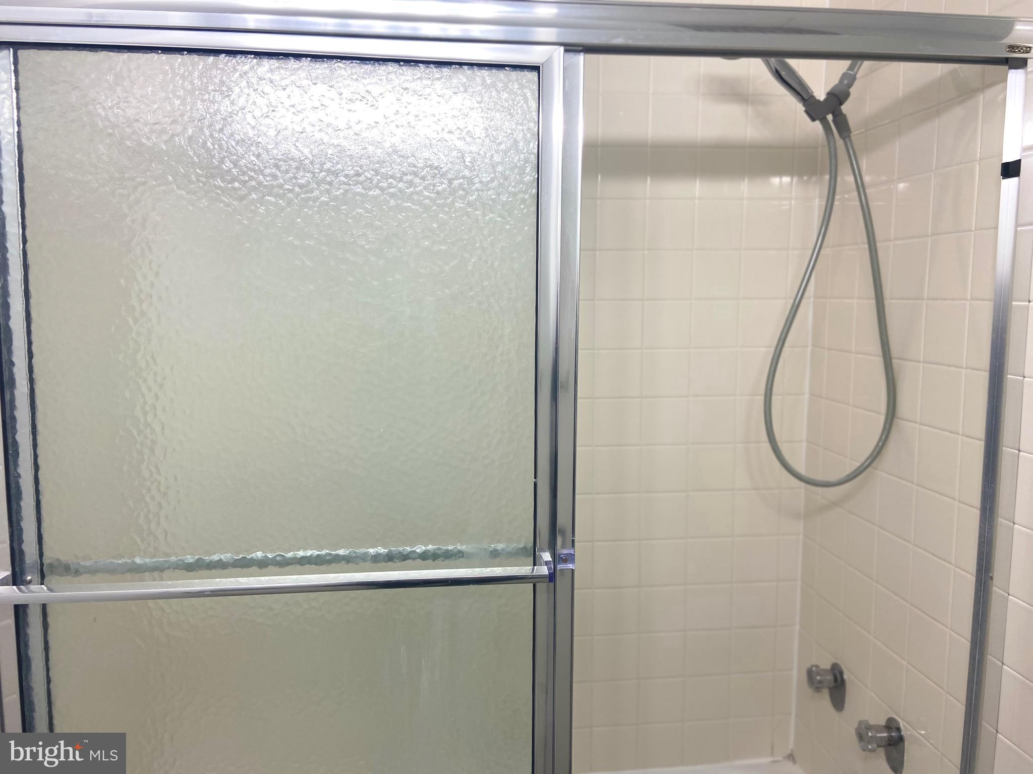 604-36 S Washington Sq #1204