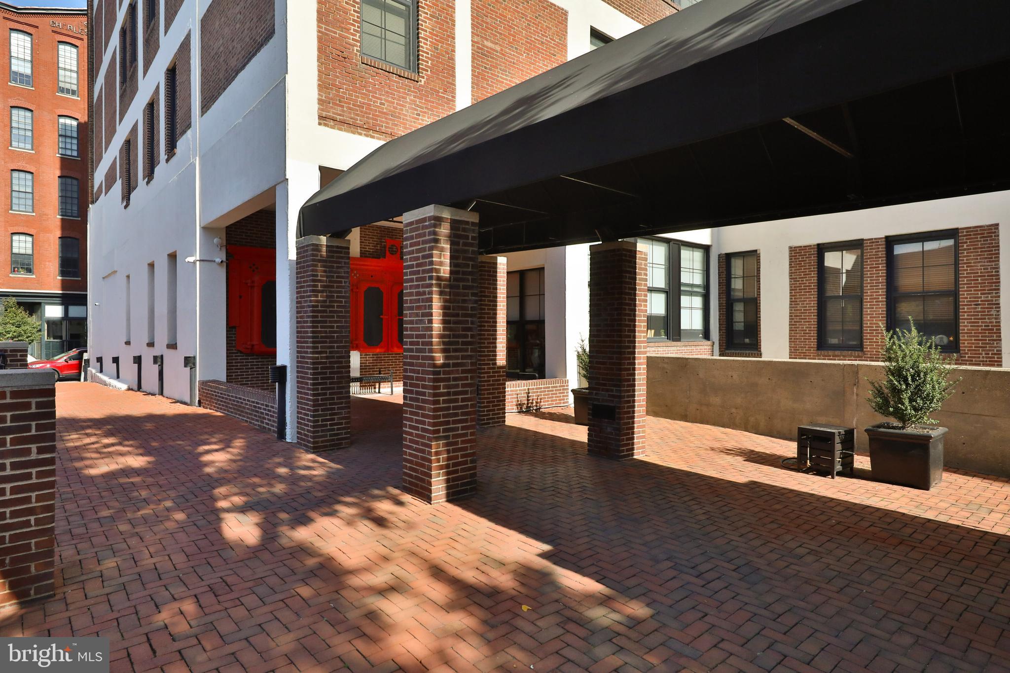 315 New St #607