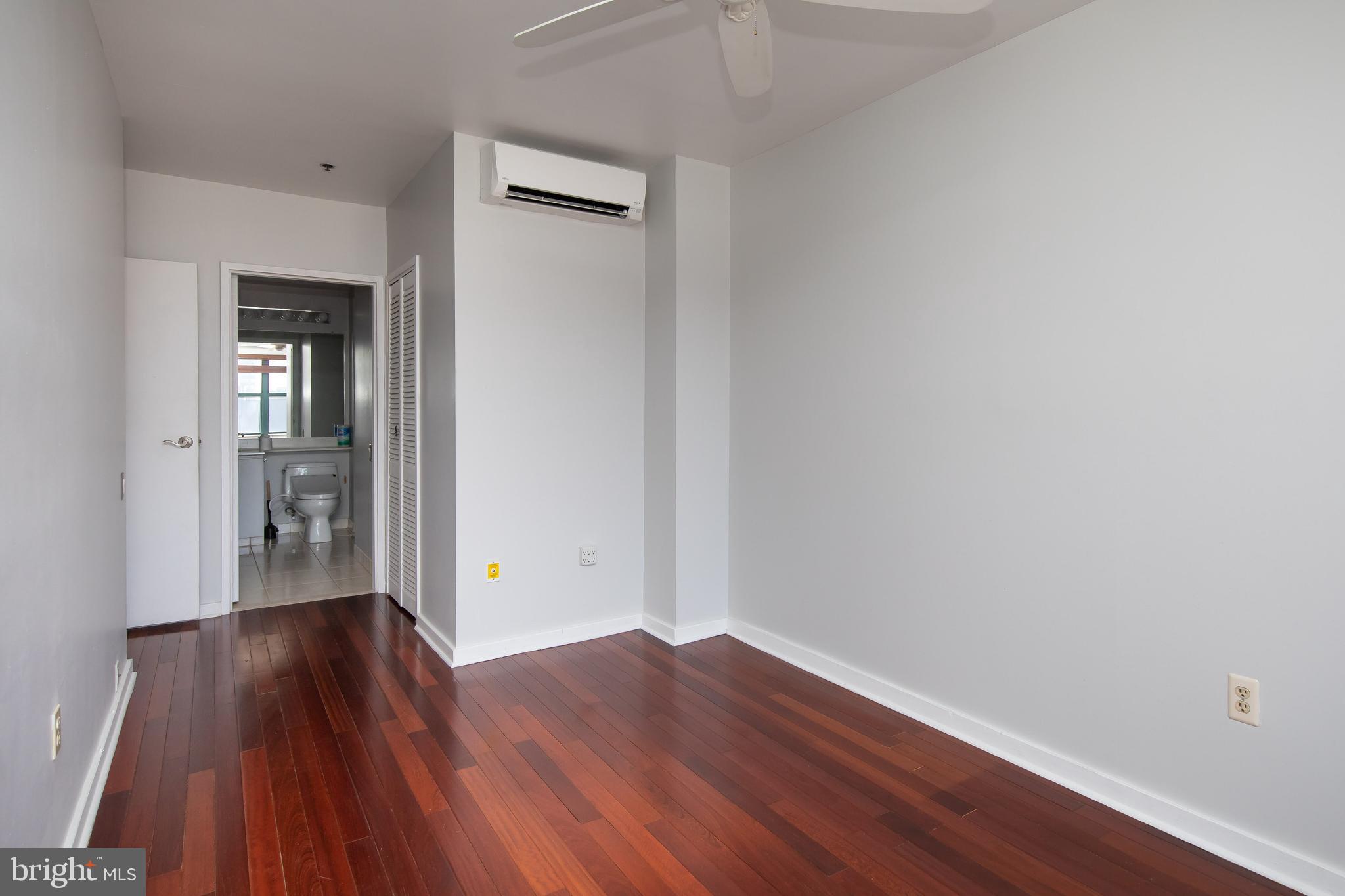315 New St #607