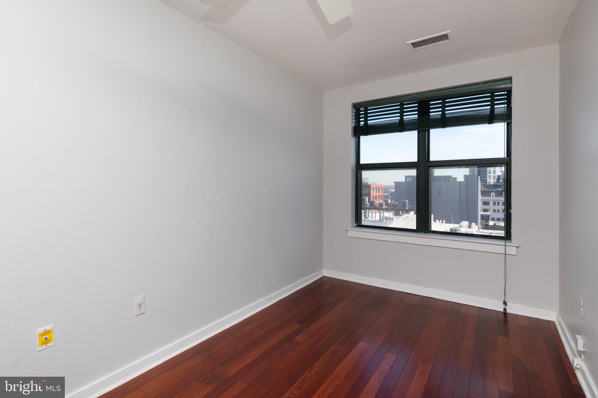 315 New St #607