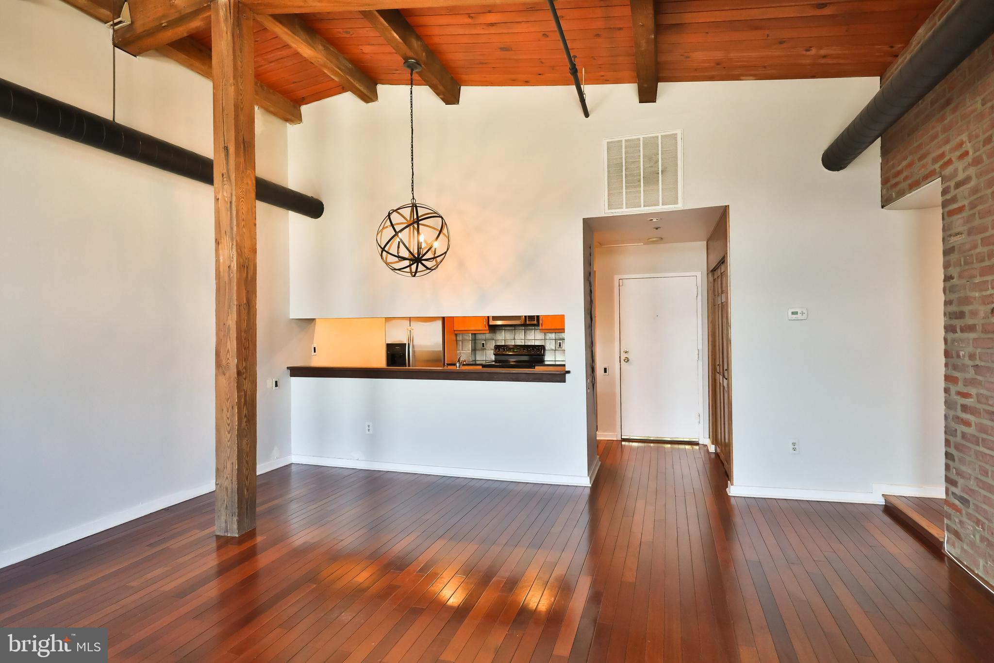 315 New St #607