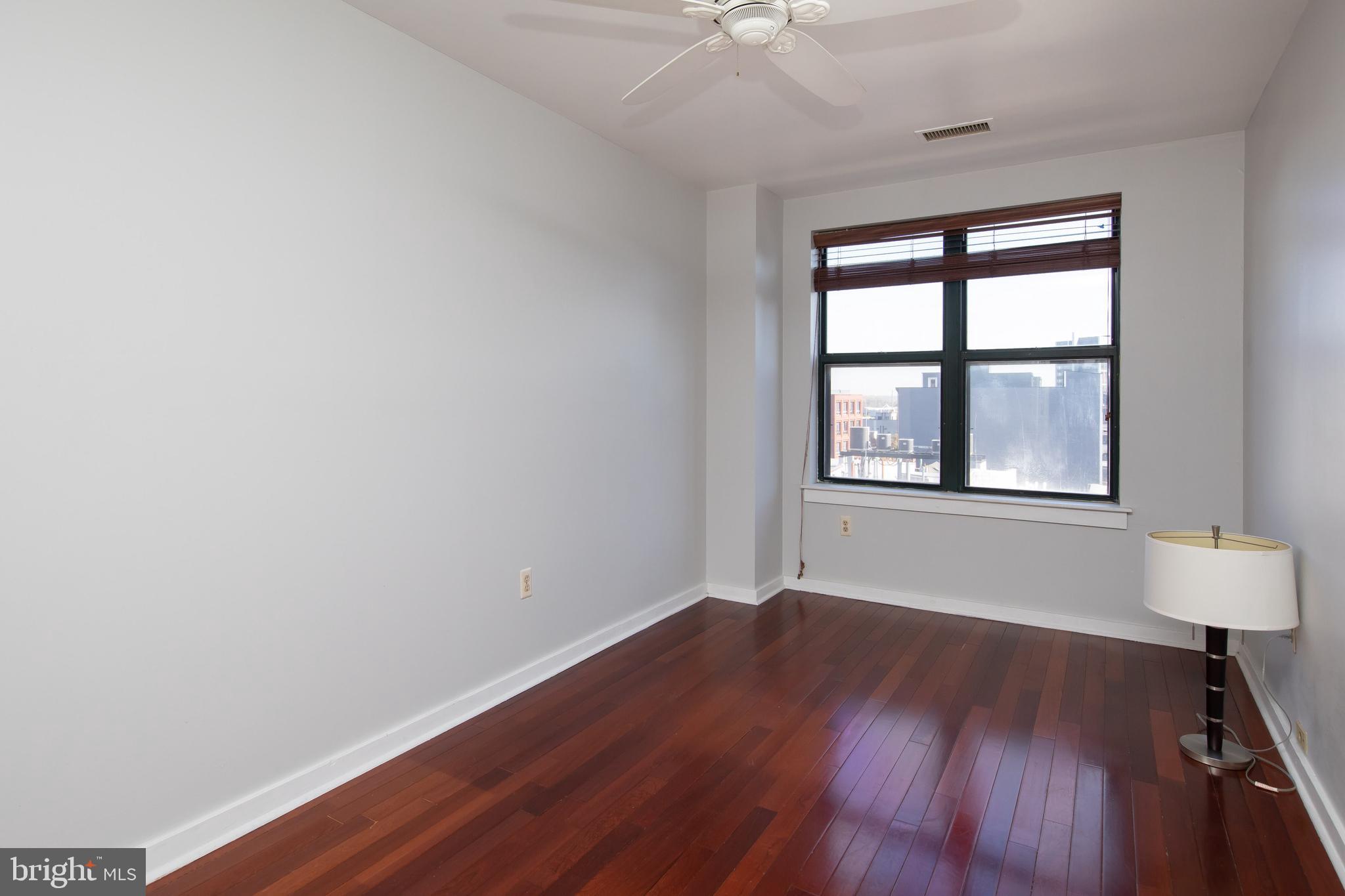 315 New St #607
