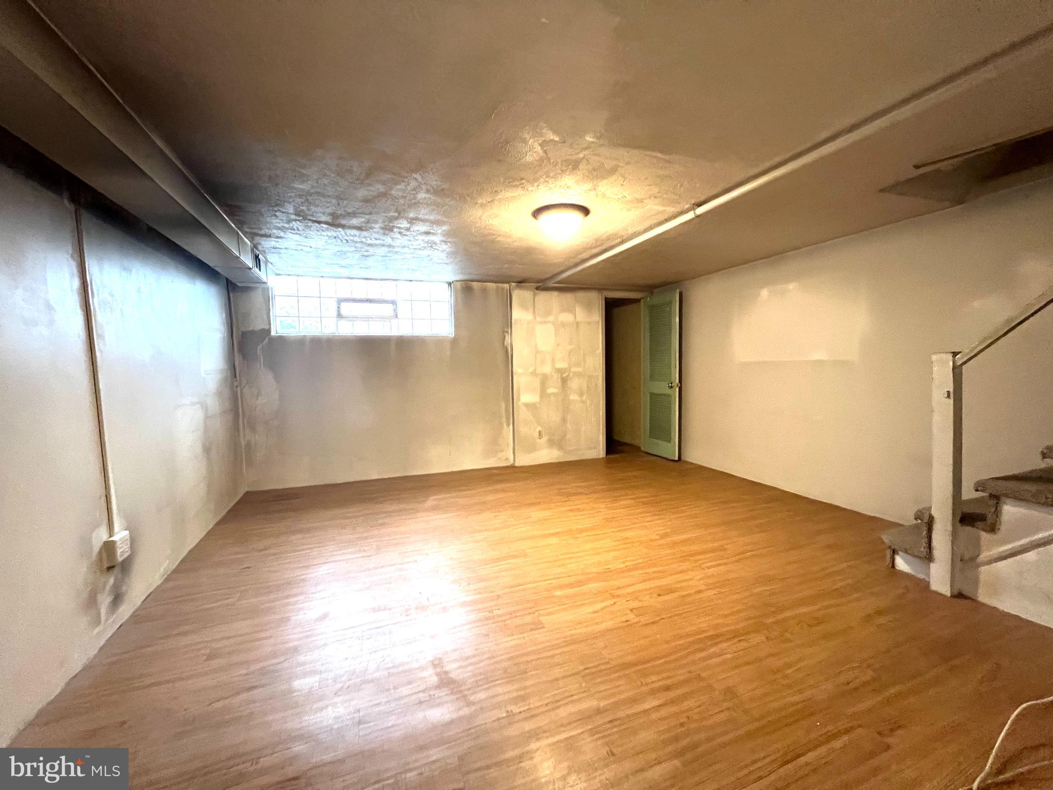 139 E 64th Ave