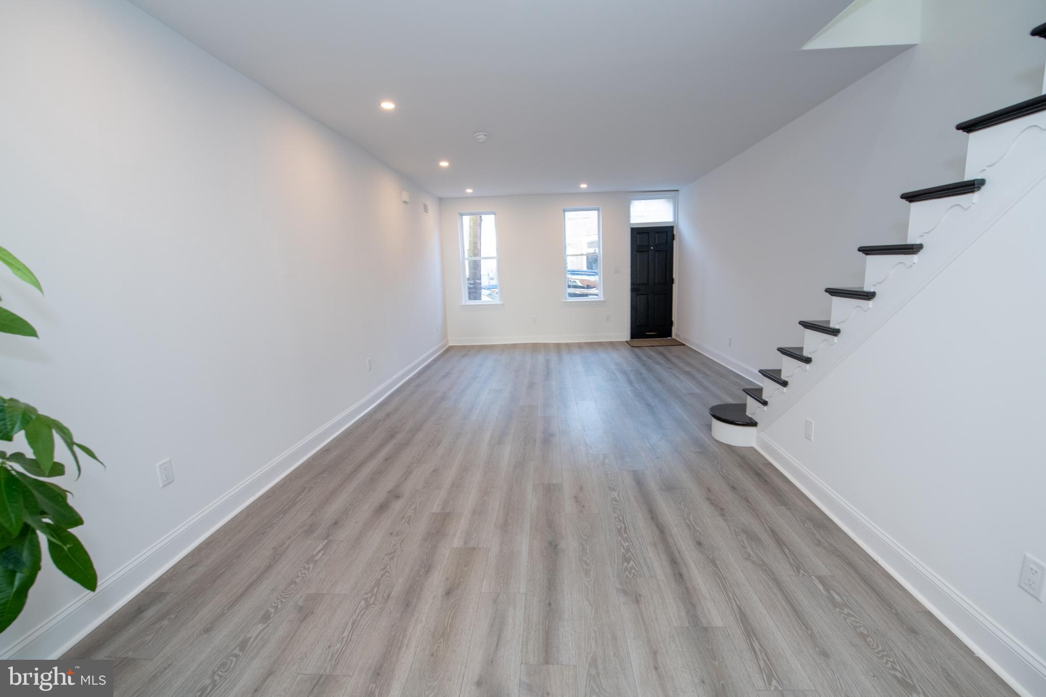 140 Davis St