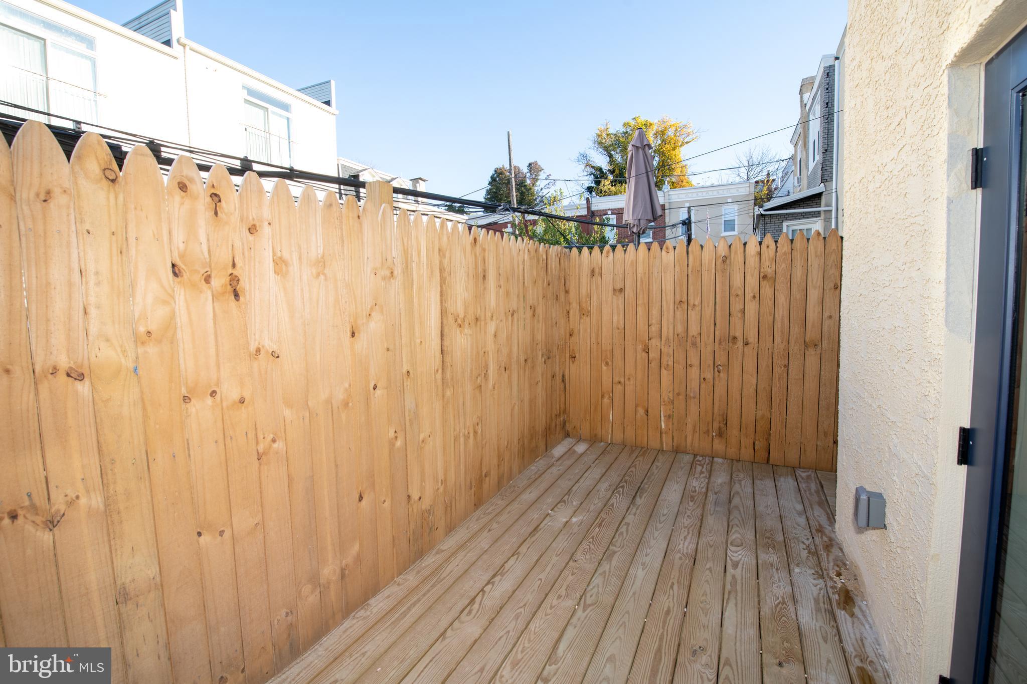 140 Davis St
