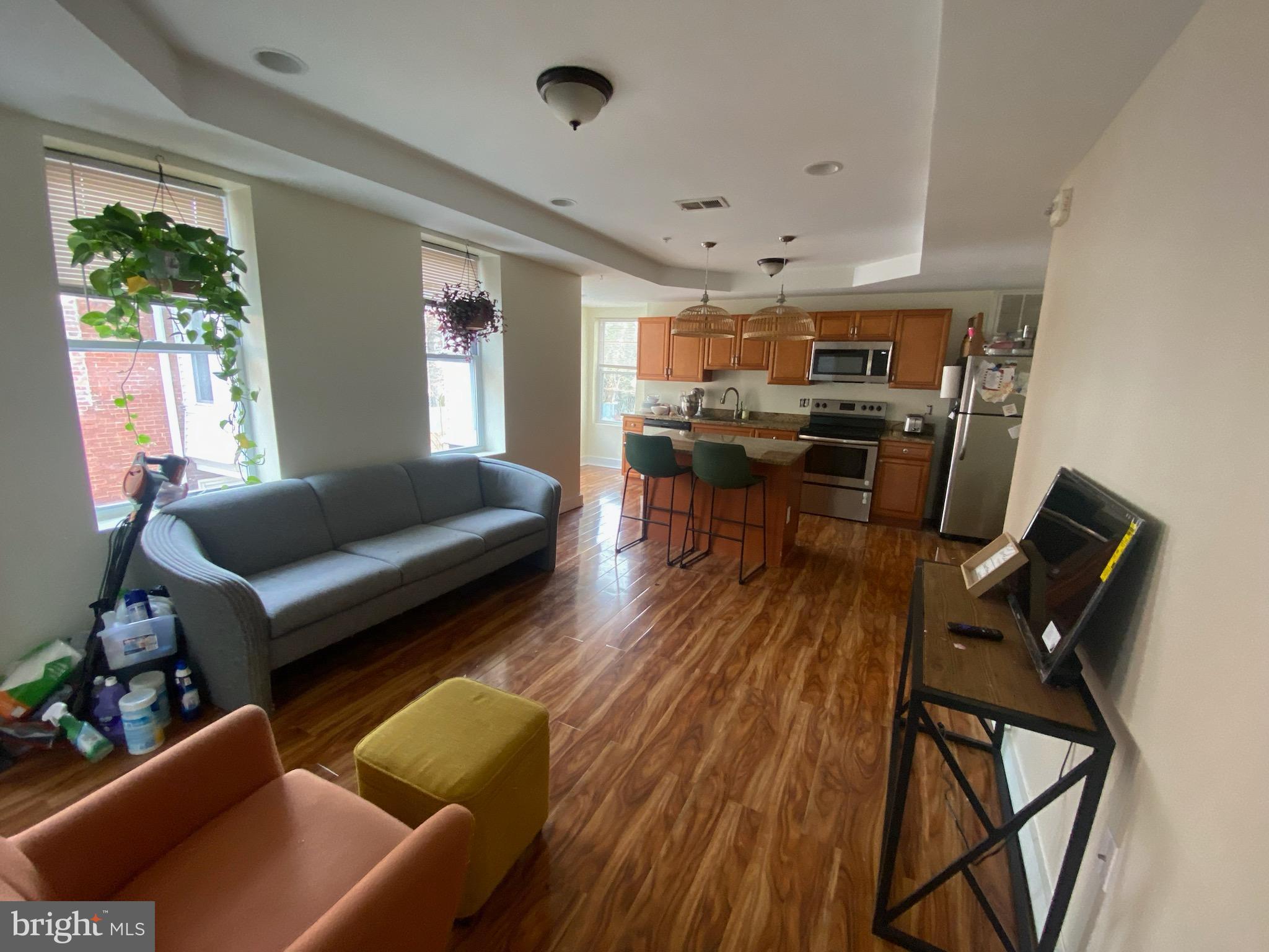 240 W RITTENHOUSE ST #2