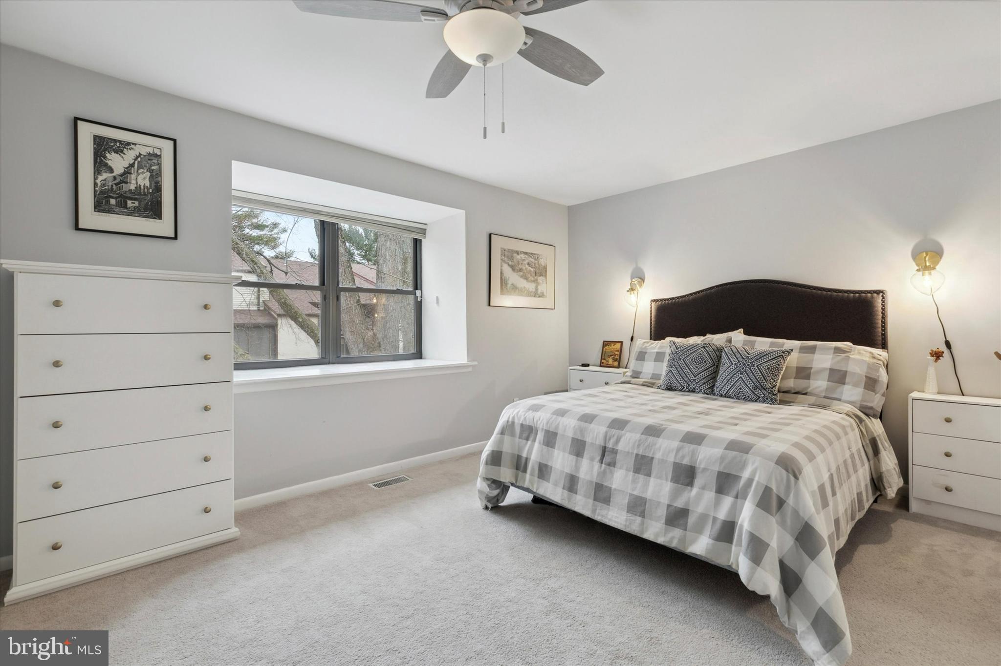 293 Shawmont Ave #4g4