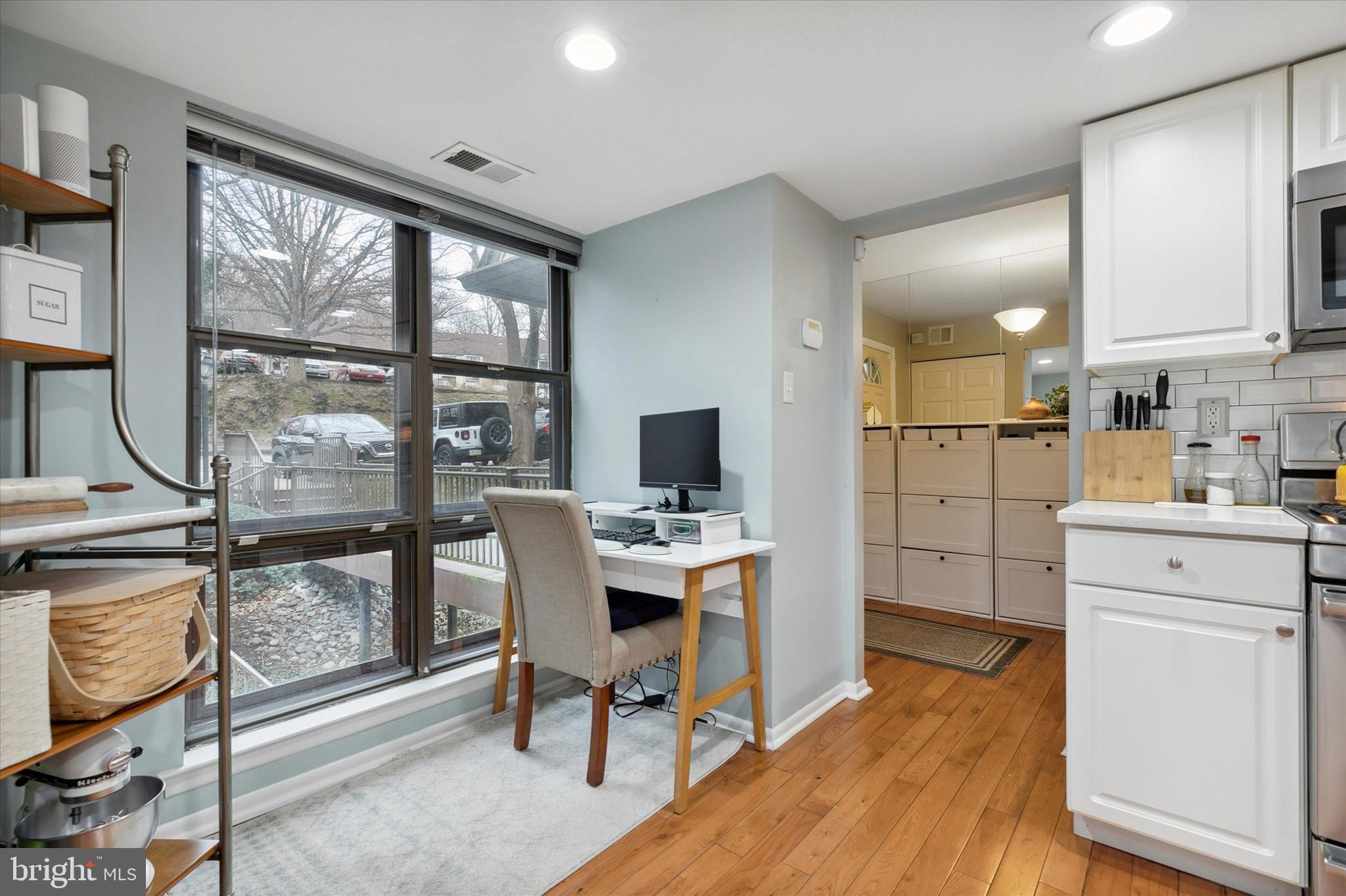 293 Shawmont Ave #4g4