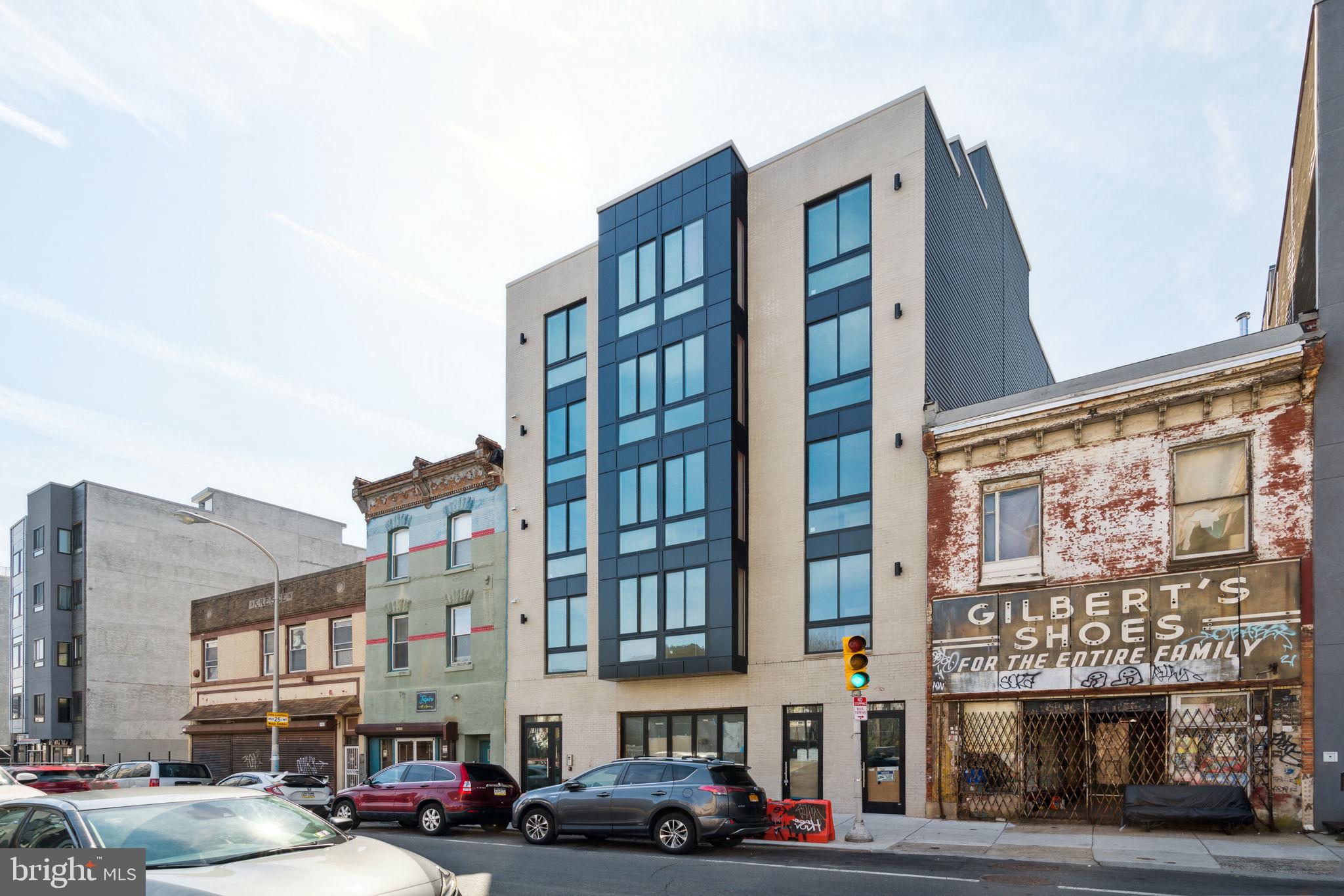 1648-50 Ridge Ave #303